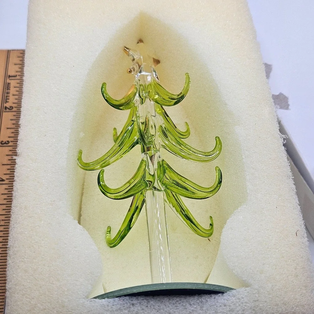 Green Crystal Glass Christmas Tree with Removable Ornaments 6